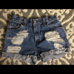 VINTAGE LEVI'S high rise distressed shorts